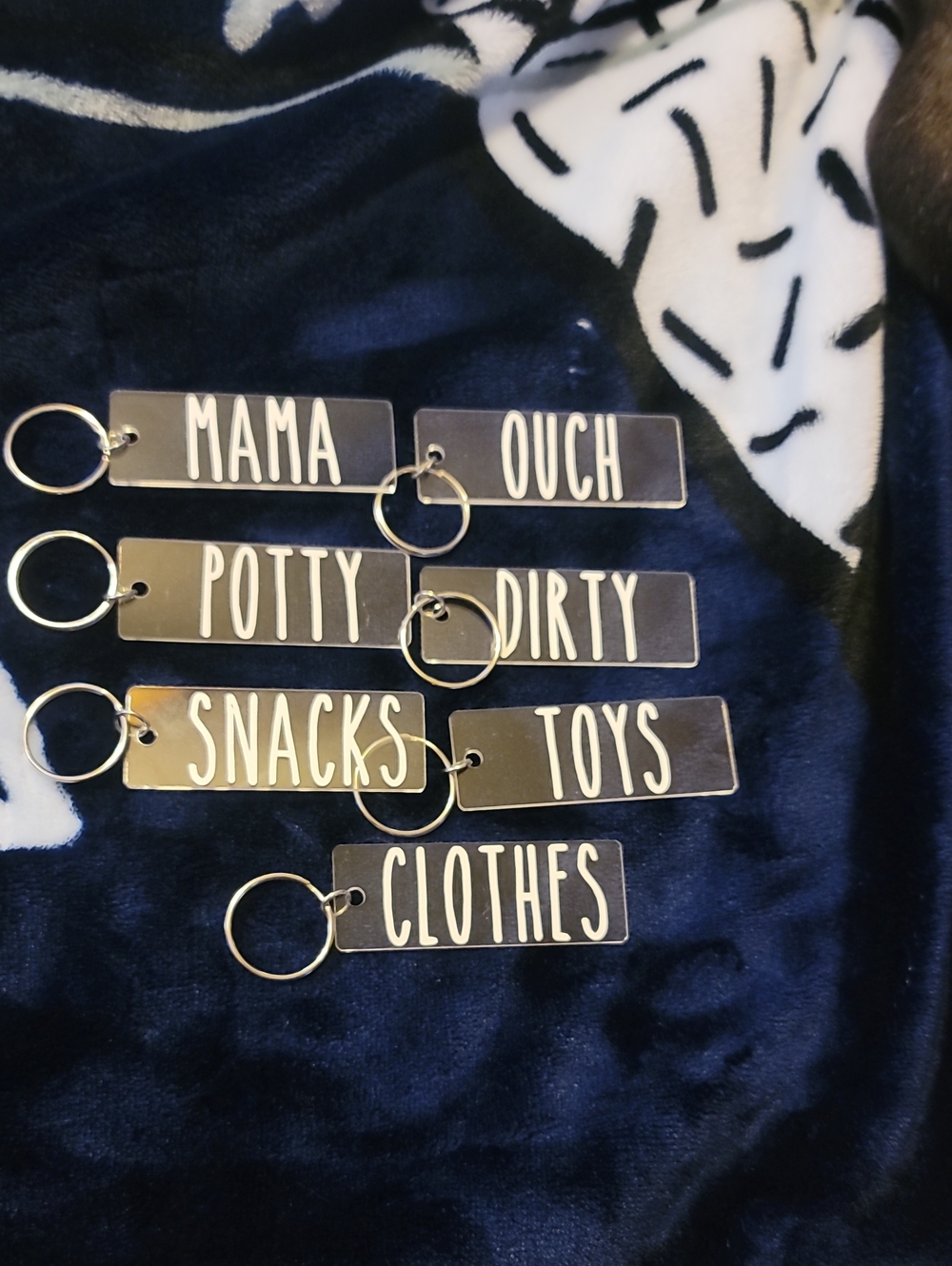 Clear W/White Text Kids Organization Key Tags - Set of 7